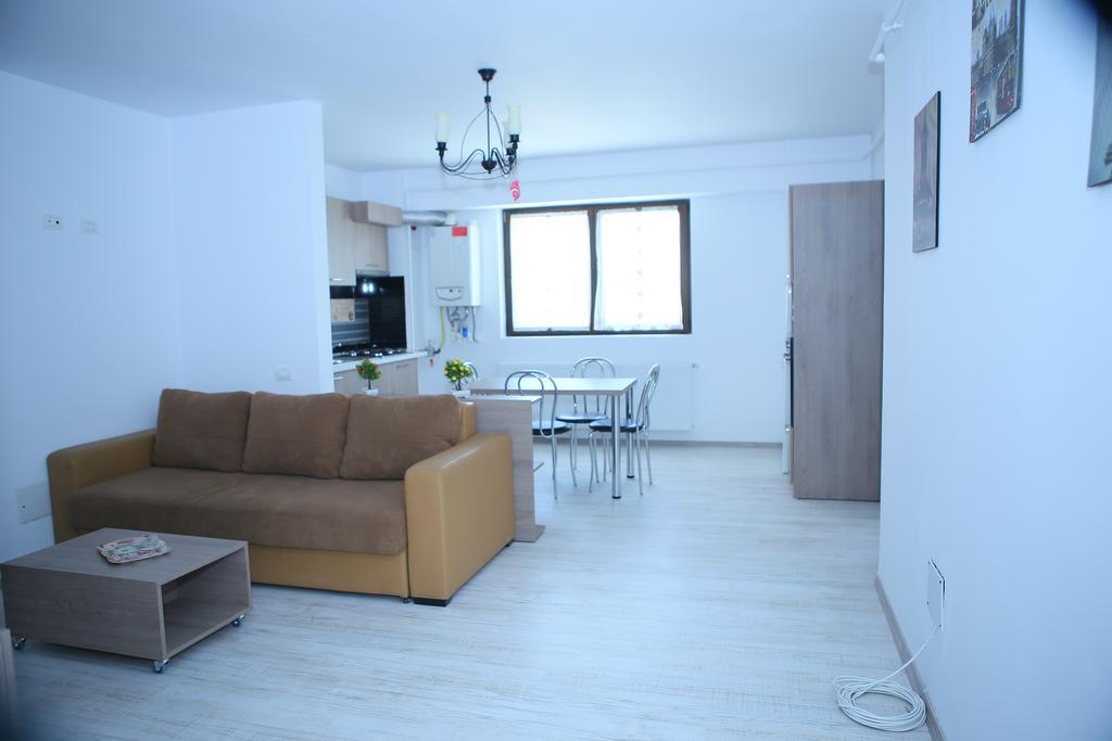 Rcc Apartaments Focșani Bagian luar foto